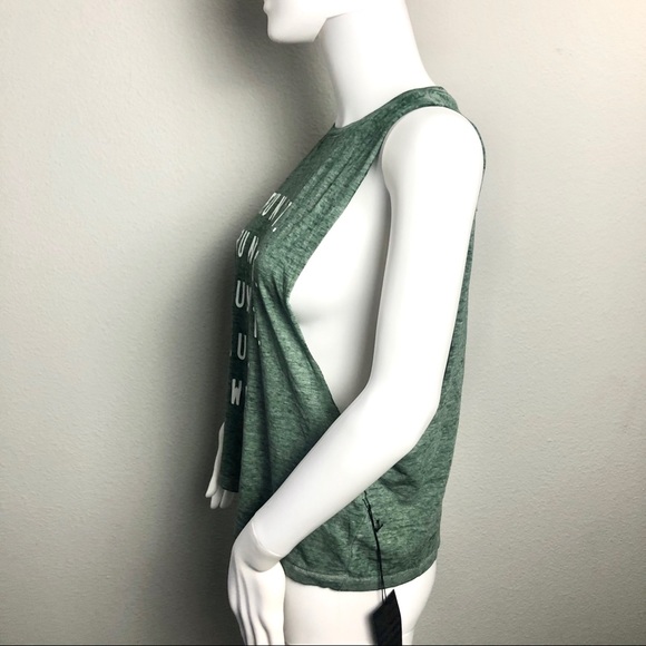 Tank Top Heather Green Sleeveless Workout Shirt - Picture 4 of 4